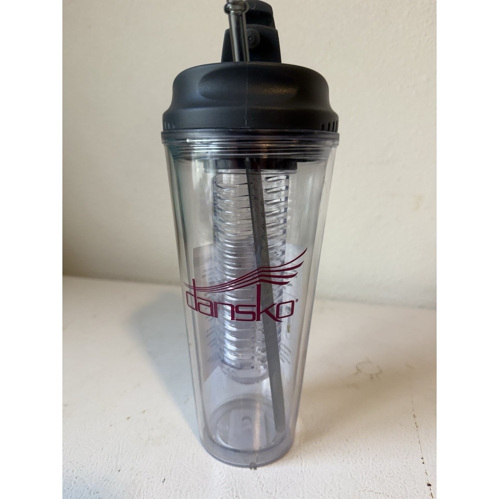 Dansko Infuse Water Bottle 20 Oz BPA Free Clear Plastic With Straw‎ Flip Lid